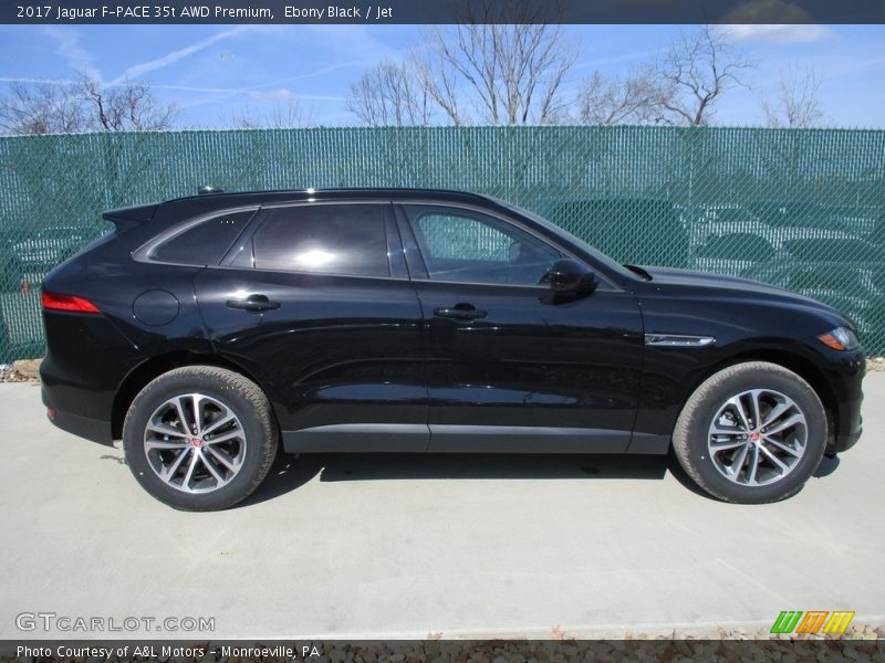 Ebony Black / Jet 2017 Jaguar F-PACE 35t AWD Premium