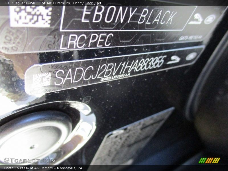 Ebony Black / Jet 2017 Jaguar F-PACE 35t AWD Premium