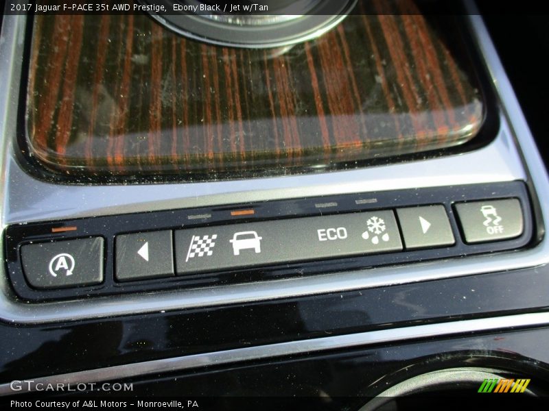 Ebony Black / Jet w/Tan 2017 Jaguar F-PACE 35t AWD Prestige