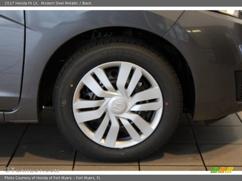 Modern Steel Metallic / Black 2017 Honda Fit LX