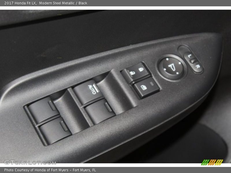 Modern Steel Metallic / Black 2017 Honda Fit LX