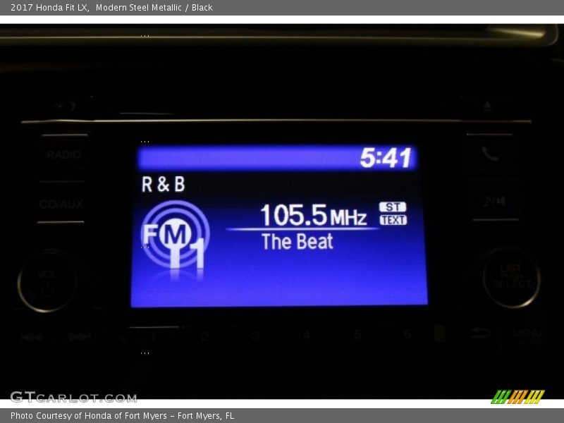 Modern Steel Metallic / Black 2017 Honda Fit LX