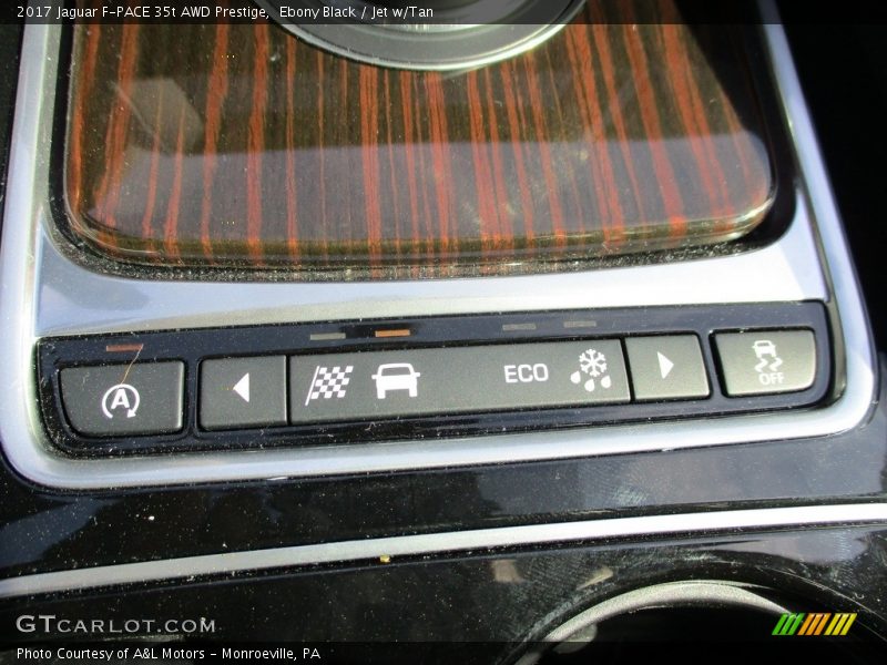 Ebony Black / Jet w/Tan 2017 Jaguar F-PACE 35t AWD Prestige