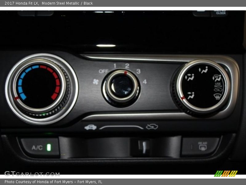 Modern Steel Metallic / Black 2017 Honda Fit LX