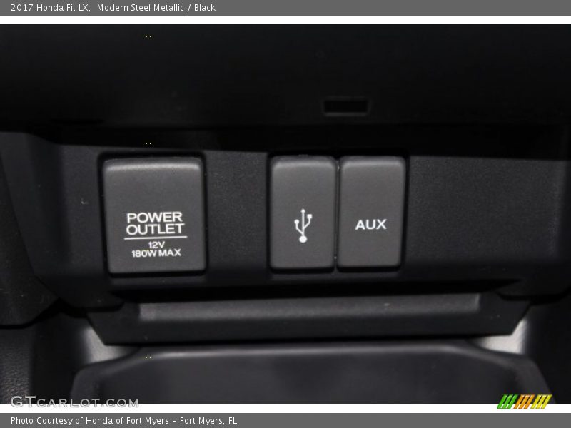 Modern Steel Metallic / Black 2017 Honda Fit LX