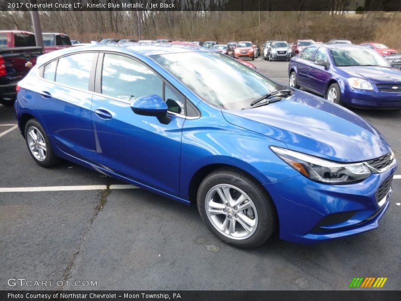 Kinetic Blue Metallic / Jet Black 2017 Chevrolet Cruze LT