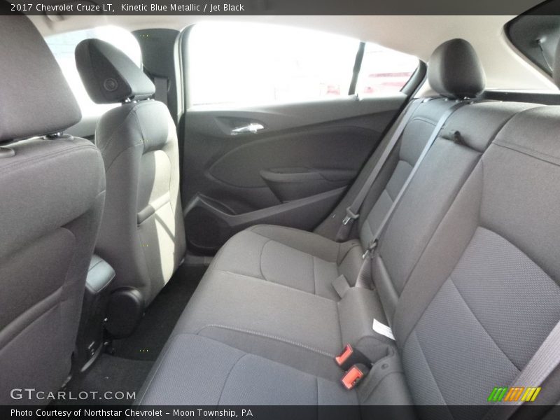 Kinetic Blue Metallic / Jet Black 2017 Chevrolet Cruze LT