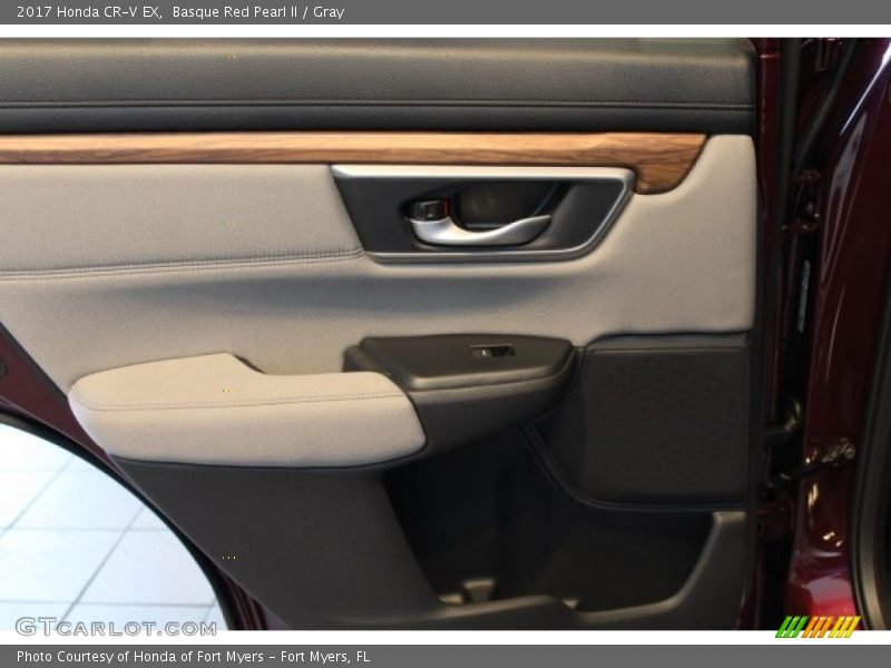 Basque Red Pearl II / Gray 2017 Honda CR-V EX