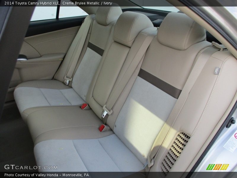 Creme Brulee Metallic / Ivory 2014 Toyota Camry Hybrid XLE