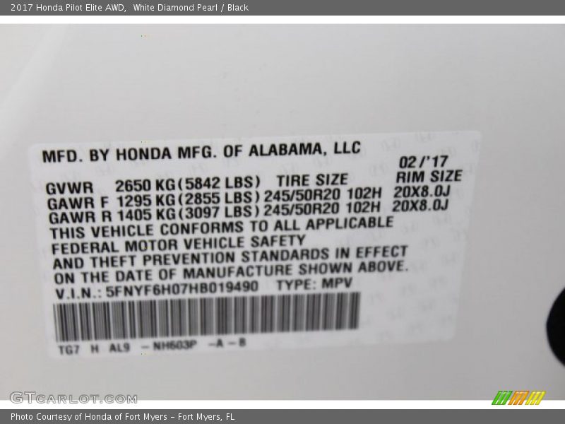 White Diamond Pearl / Black 2017 Honda Pilot Elite AWD