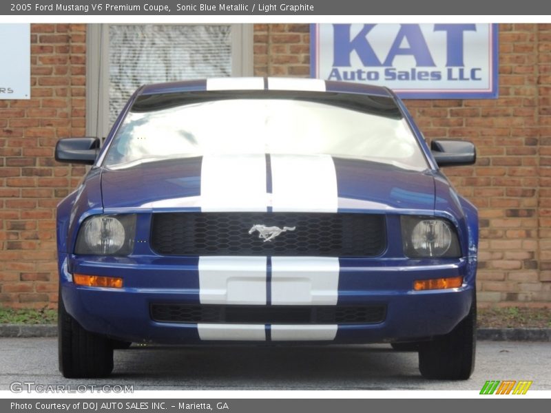Sonic Blue Metallic / Light Graphite 2005 Ford Mustang V6 Premium Coupe