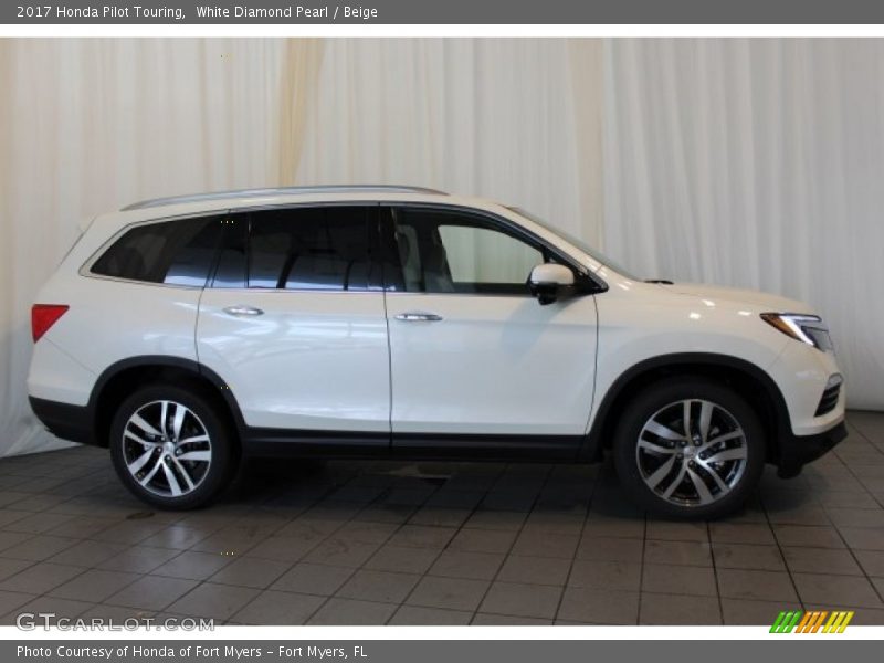 White Diamond Pearl / Beige 2017 Honda Pilot Touring