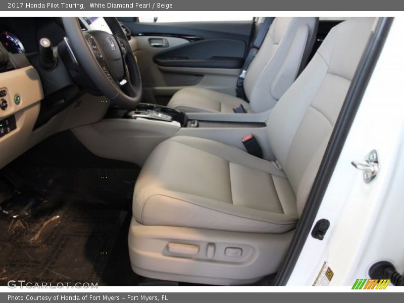 White Diamond Pearl / Beige 2017 Honda Pilot Touring