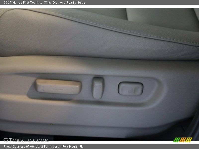 White Diamond Pearl / Beige 2017 Honda Pilot Touring