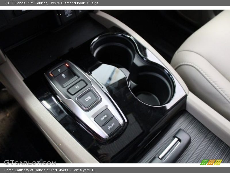 White Diamond Pearl / Beige 2017 Honda Pilot Touring