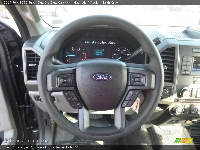 Magnetic / Medium Earth Gray 2017 Ford F250 Super Duty XL Crew Cab 4x4