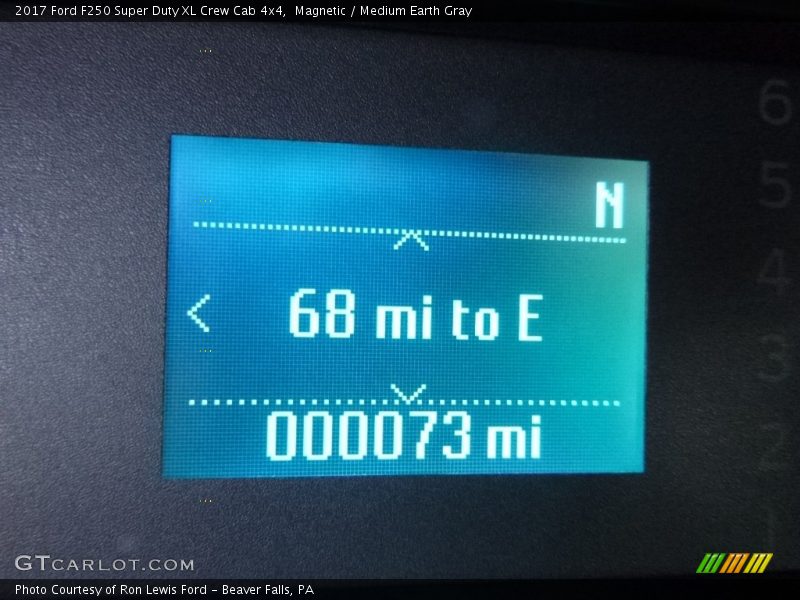 Magnetic / Medium Earth Gray 2017 Ford F250 Super Duty XL Crew Cab 4x4