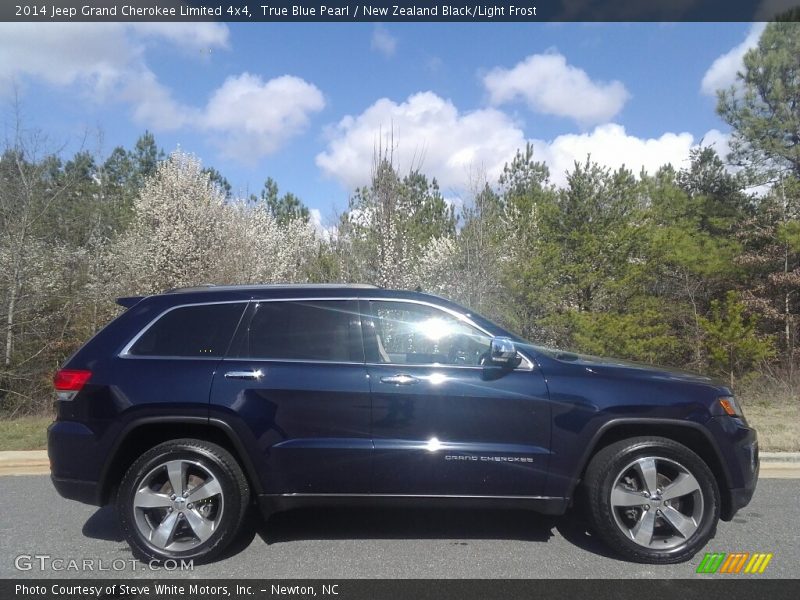 True Blue Pearl / New Zealand Black/Light Frost 2014 Jeep Grand Cherokee Limited 4x4