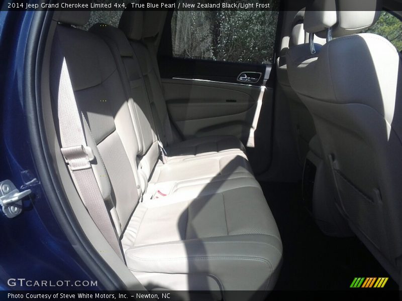 True Blue Pearl / New Zealand Black/Light Frost 2014 Jeep Grand Cherokee Limited 4x4