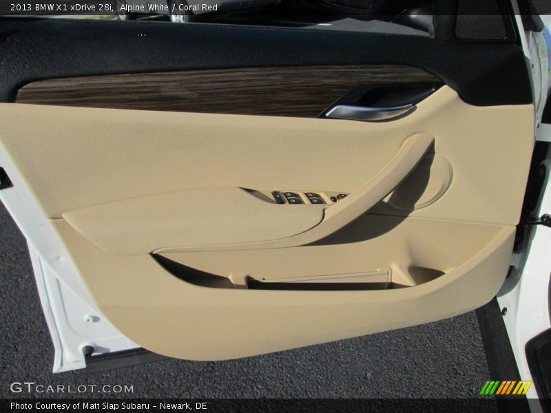 Alpine White / Coral Red 2013 BMW X1 xDrive 28i