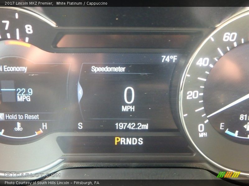 White Platinum / Cappuccino 2017 Lincoln MKZ Premier