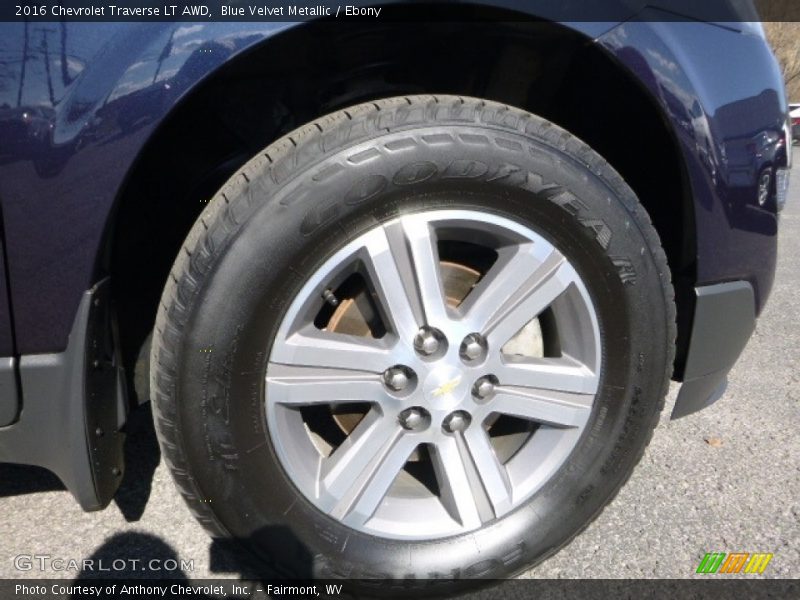 Blue Velvet Metallic / Ebony 2016 Chevrolet Traverse LT AWD