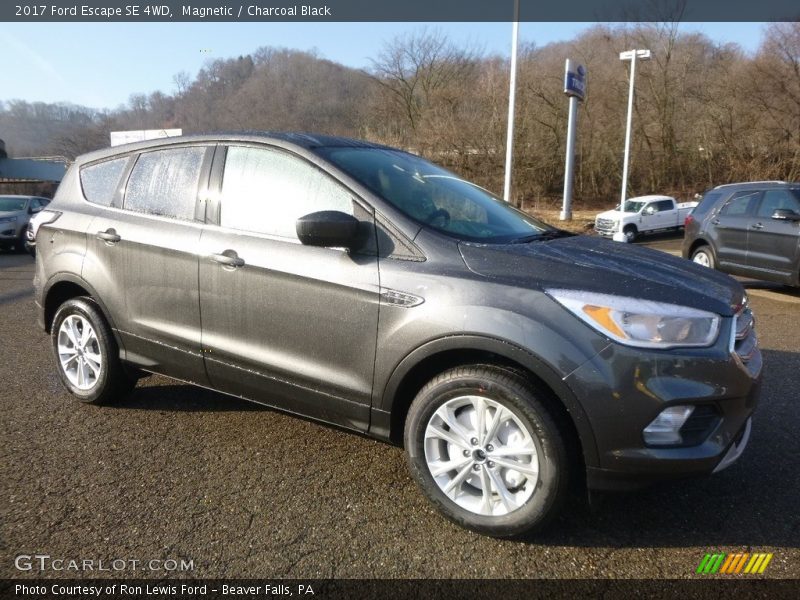 Magnetic / Charcoal Black 2017 Ford Escape SE 4WD