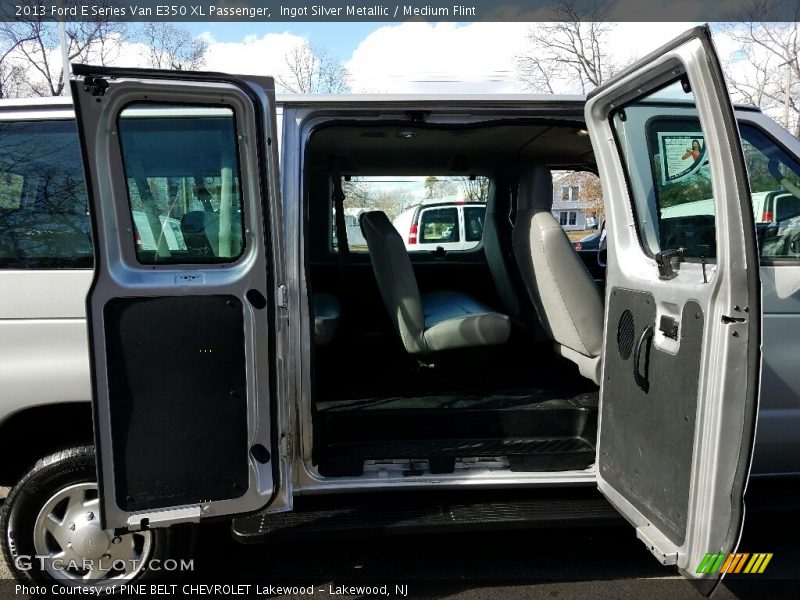 Ingot Silver Metallic / Medium Flint 2013 Ford E Series Van E350 XL Passenger