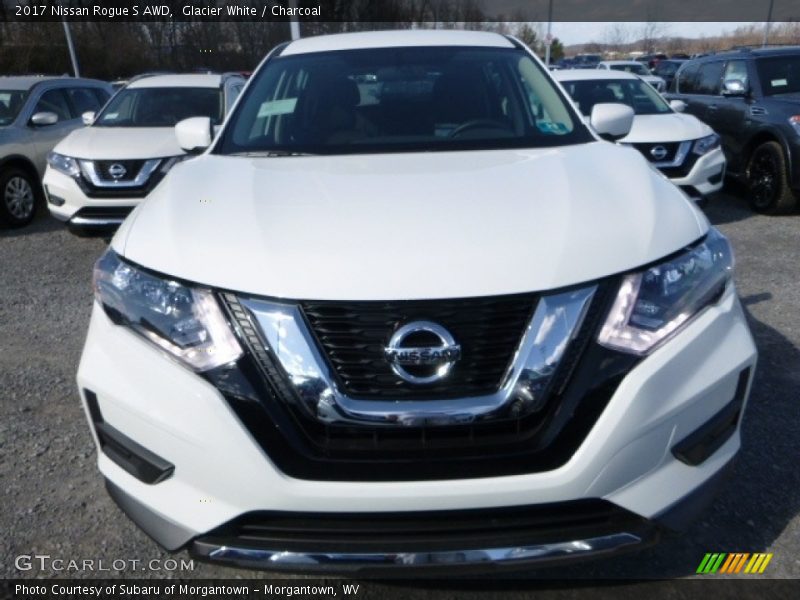 Glacier White / Charcoal 2017 Nissan Rogue S AWD