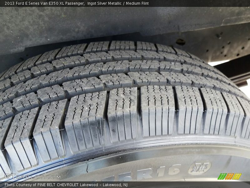 Ingot Silver Metallic / Medium Flint 2013 Ford E Series Van E350 XL Passenger
