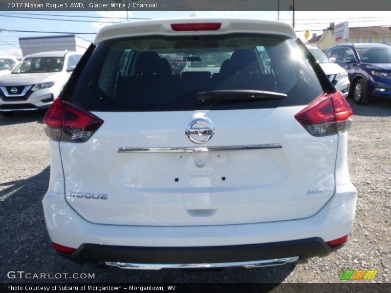 Glacier White / Charcoal 2017 Nissan Rogue S AWD