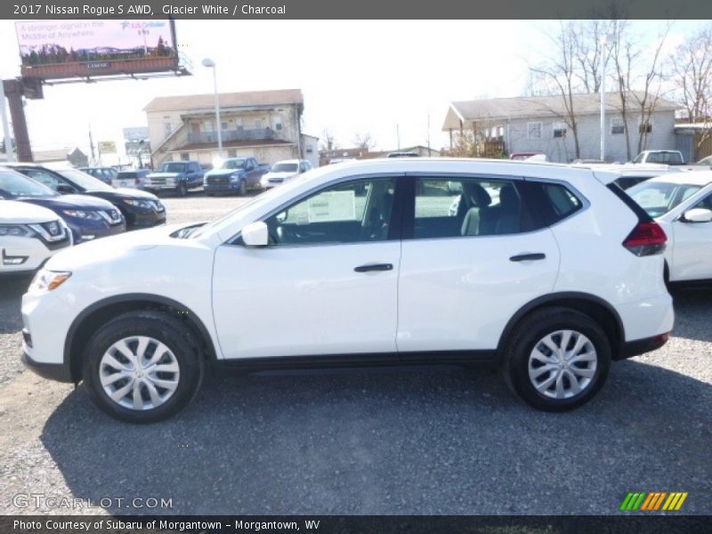 Glacier White / Charcoal 2017 Nissan Rogue S AWD