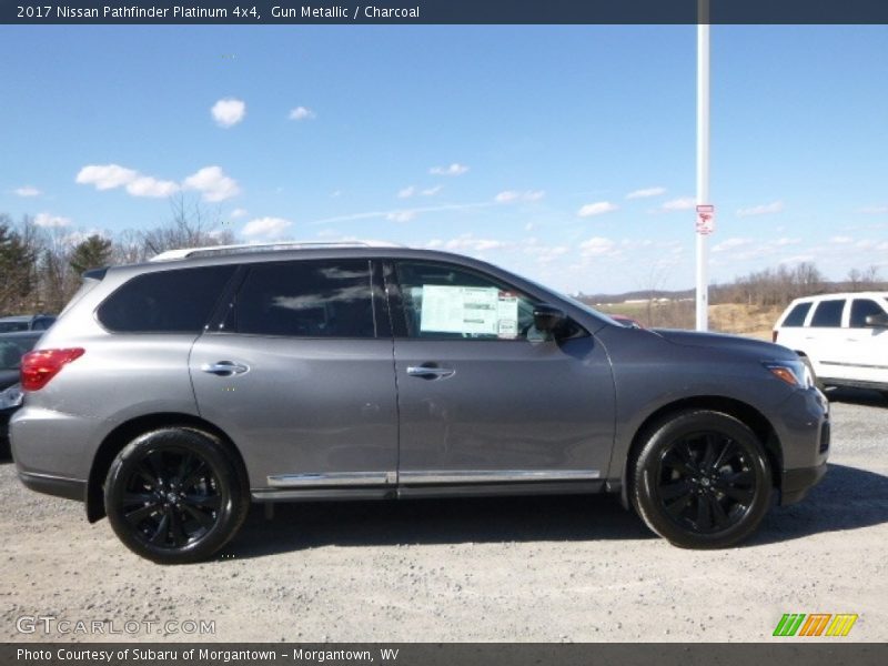 Gun Metallic / Charcoal 2017 Nissan Pathfinder Platinum 4x4
