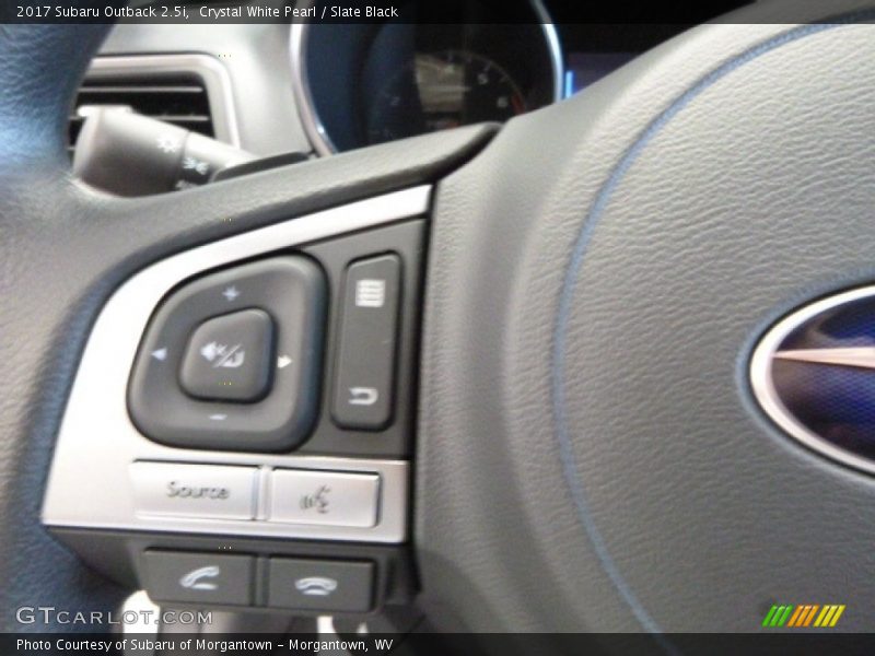 Crystal White Pearl / Slate Black 2017 Subaru Outback 2.5i