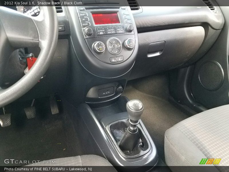 Shadow Black / Black Cloth 2012 Kia Soul 1.6