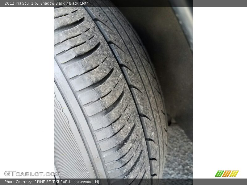 Shadow Black / Black Cloth 2012 Kia Soul 1.6
