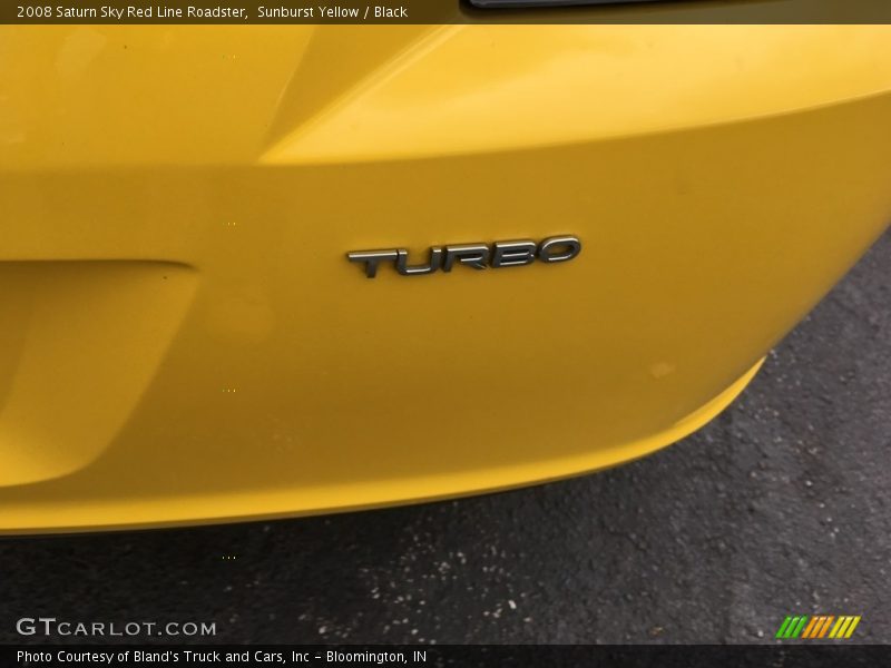 Sunburst Yellow / Black 2008 Saturn Sky Red Line Roadster