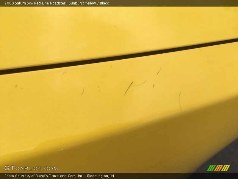 Sunburst Yellow / Black 2008 Saturn Sky Red Line Roadster