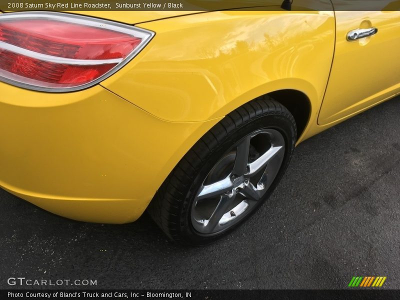 Sunburst Yellow / Black 2008 Saturn Sky Red Line Roadster