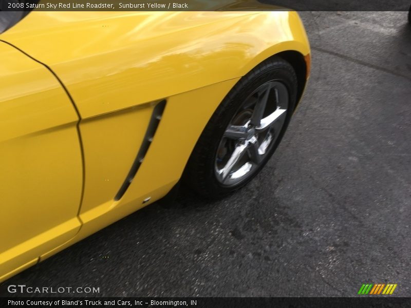 Sunburst Yellow / Black 2008 Saturn Sky Red Line Roadster