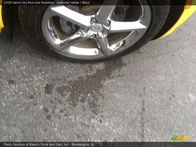 Sunburst Yellow / Black 2008 Saturn Sky Red Line Roadster
