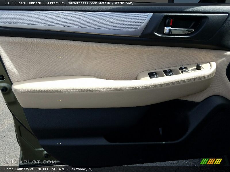 Wilderness Green Metallic / Warm Ivory 2017 Subaru Outback 2.5i Premium