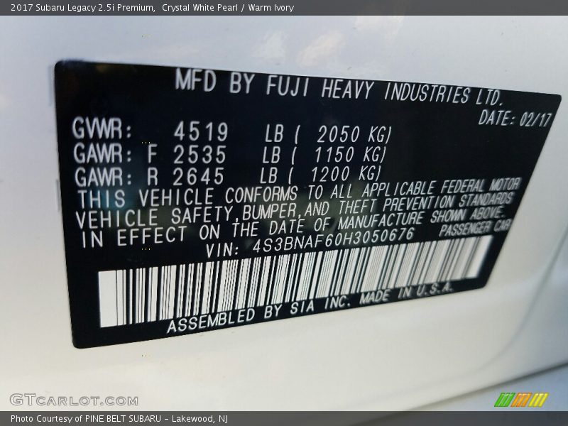 Crystal White Pearl / Warm Ivory 2017 Subaru Legacy 2.5i Premium
