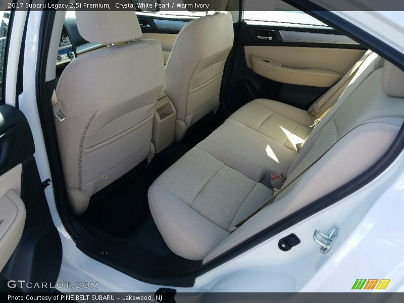 Crystal White Pearl / Warm Ivory 2017 Subaru Legacy 2.5i Premium