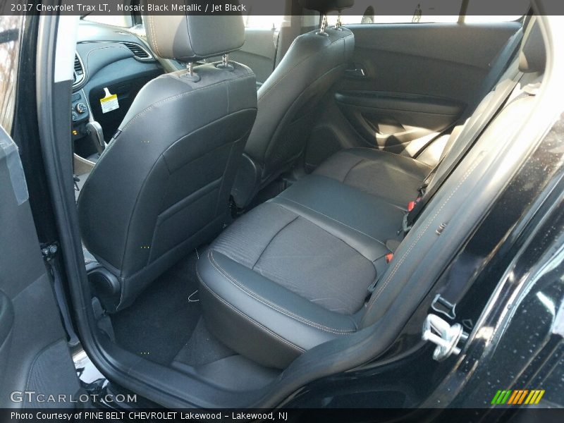 Mosaic Black Metallic / Jet Black 2017 Chevrolet Trax LT