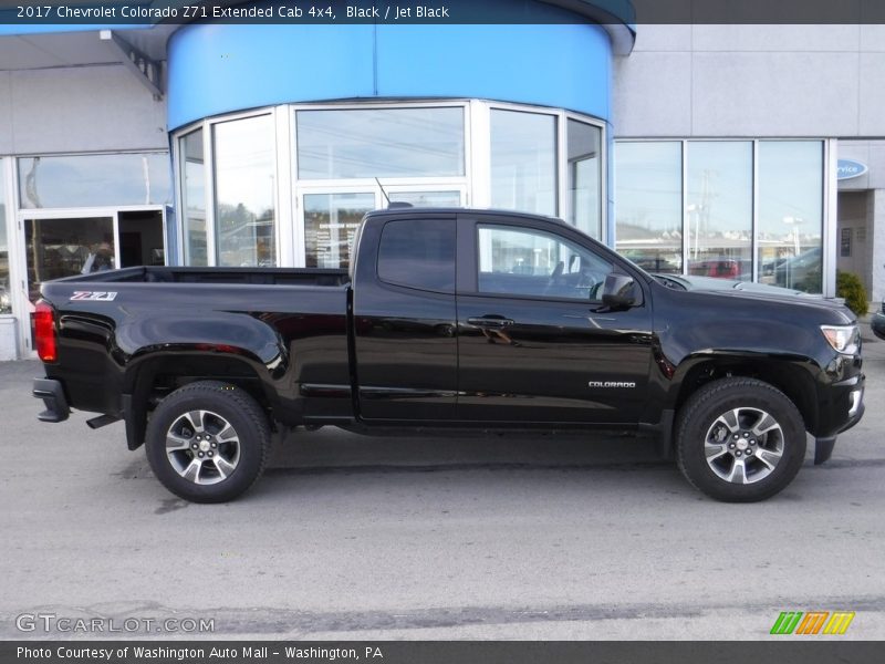  2017 Colorado Z71 Extended Cab 4x4 Black