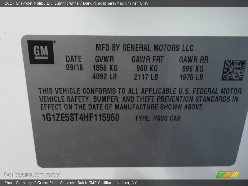 Summit White / Dark Atmosphere/Medium Ash Gray 2017 Chevrolet Malibu LT