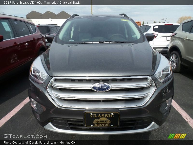 Magnetic / Charcoal Black 2017 Ford Escape SE 4WD