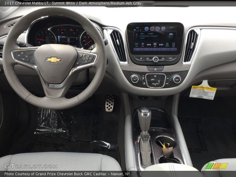Summit White / Dark Atmosphere/Medium Ash Gray 2017 Chevrolet Malibu LT