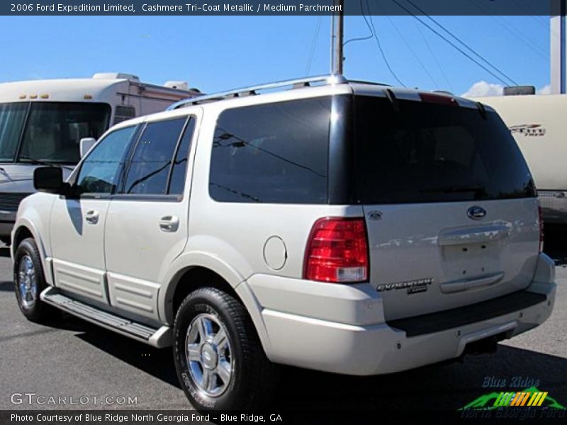Cashmere Tri-Coat Metallic / Medium Parchment 2006 Ford Expedition Limited